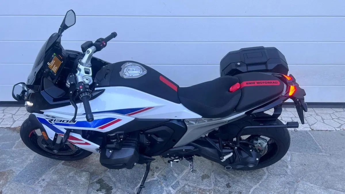 Bmw R 1300 RS (2026)  (4)