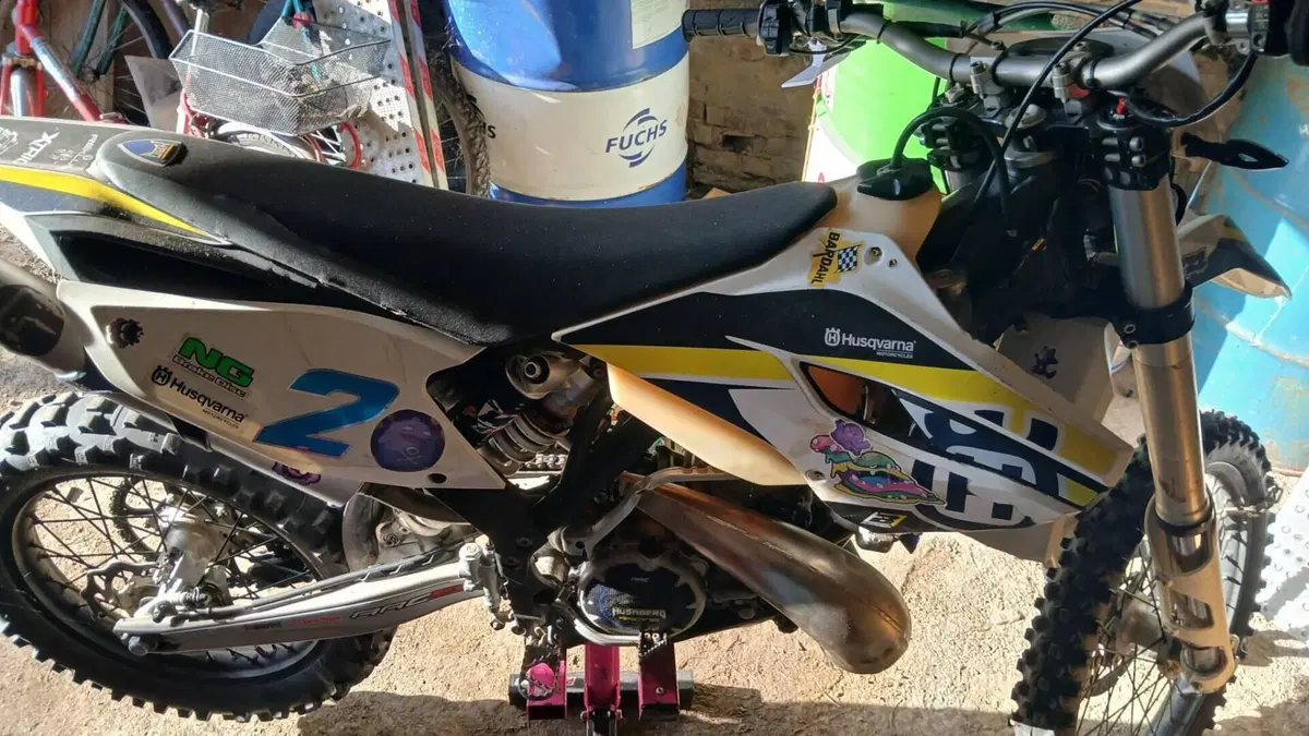 Husqvarna TE 250 (2013)  (2)