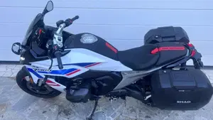 Bmw R 1300 RS (2026)  (13)