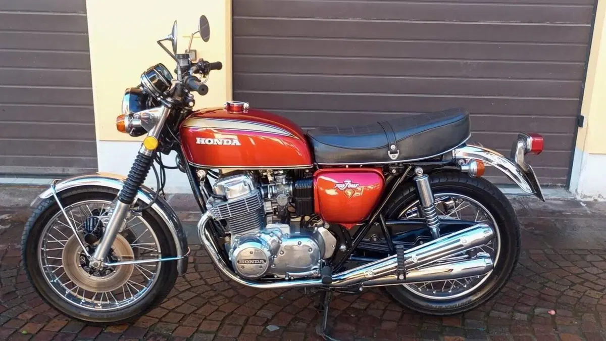 Honda   (2)