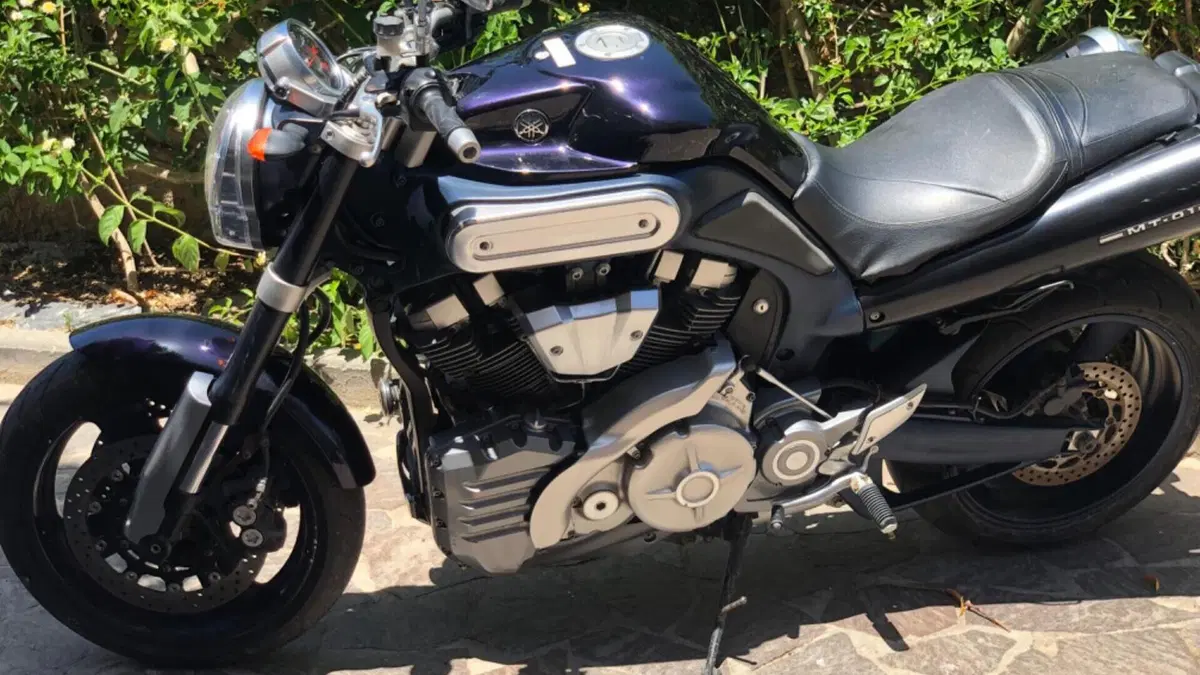Yamaha MT-01 (2005- 11)  (5)
