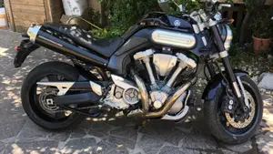 Yamaha MT-01 (2005- 11)  (12)