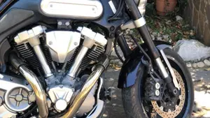 Yamaha MT-01 (2005- 11)  (15)