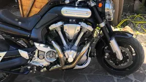 Yamaha MT-01 (2005- 11)  (18)