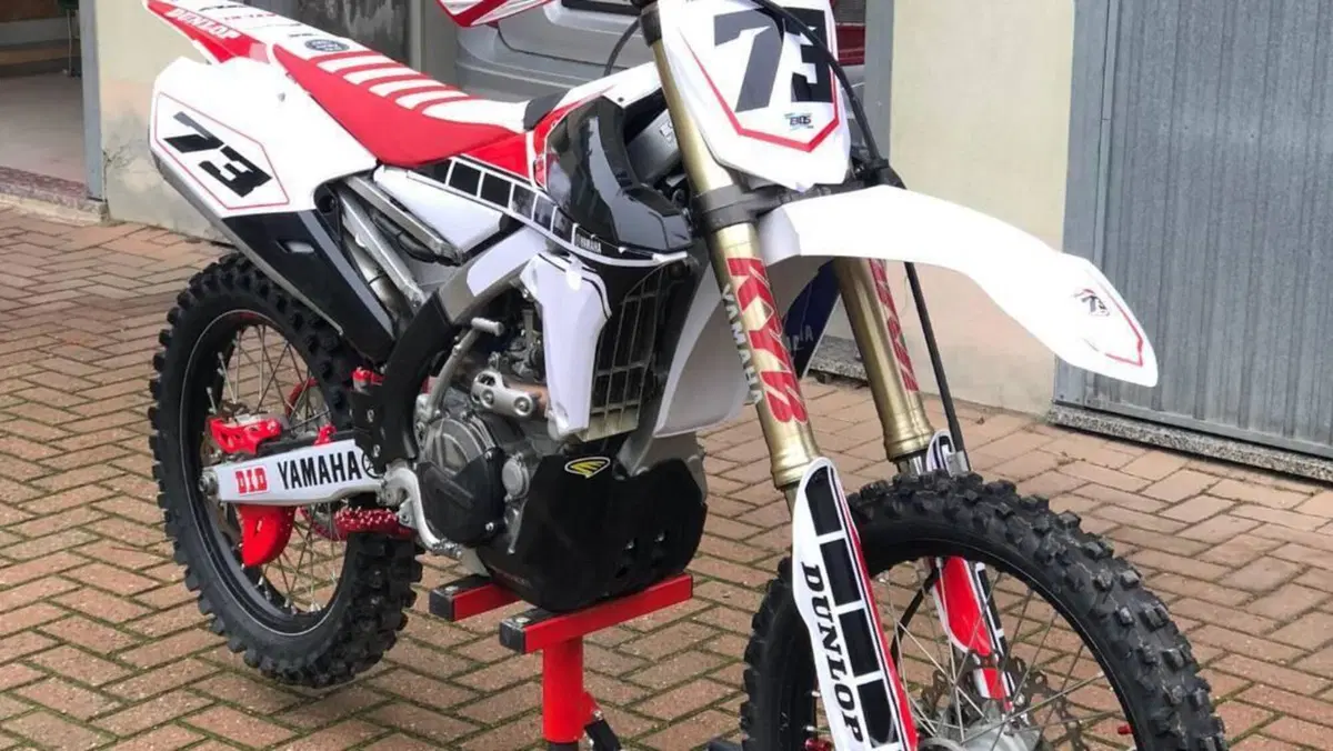 Yamaha YZ 450 F (2017)  (5)