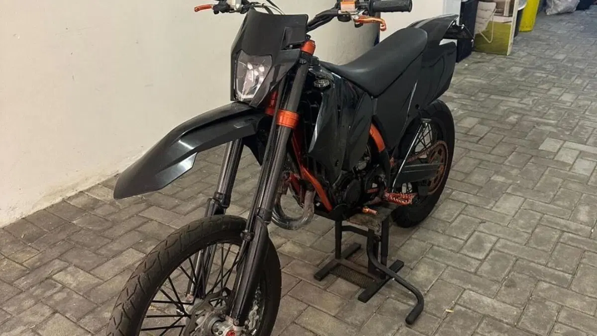 KTM 125 EXC (2008)  (5)