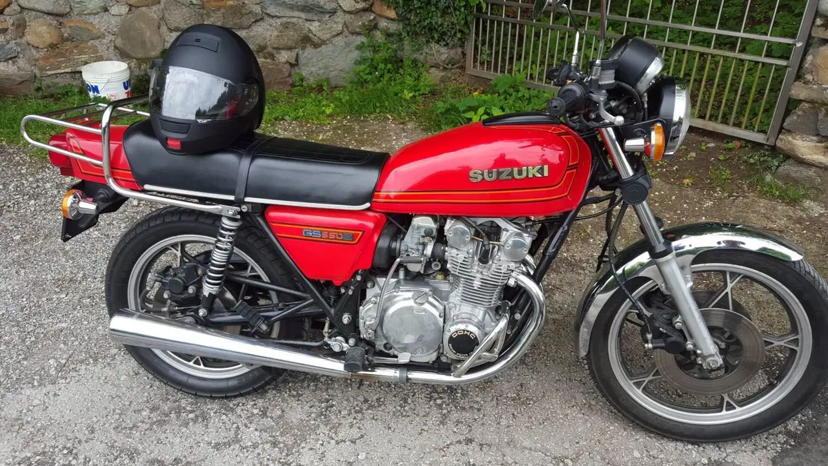 Suzuki  