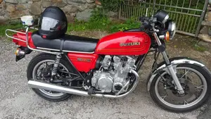 Suzuki  