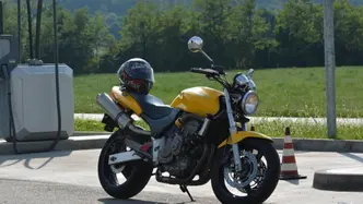Honda Hornet 600 epoca