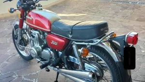 Honda   (4)