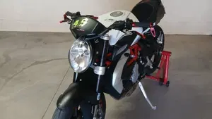 MV Agusta Brutale 800 (2012 - 15)  (3)