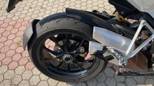 Ducati Multistrada 1200 S Touring (2010 - 12)  (3)
