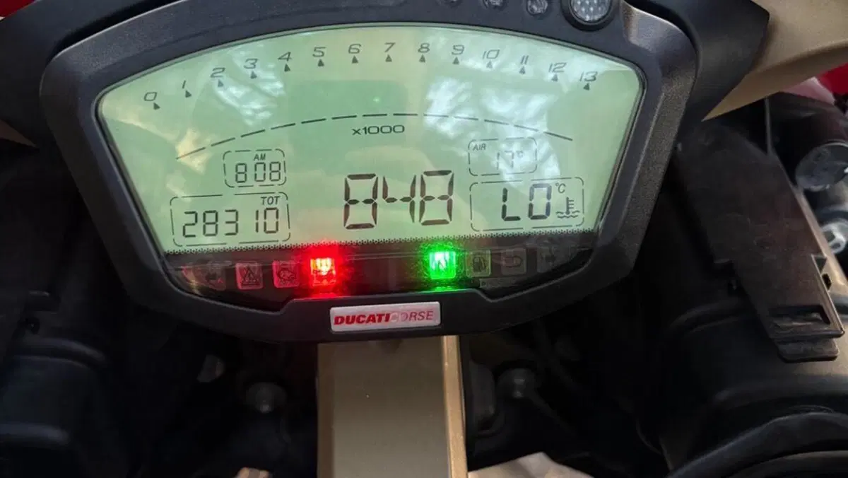 Ducati 848 (2007 - 13)  (5)