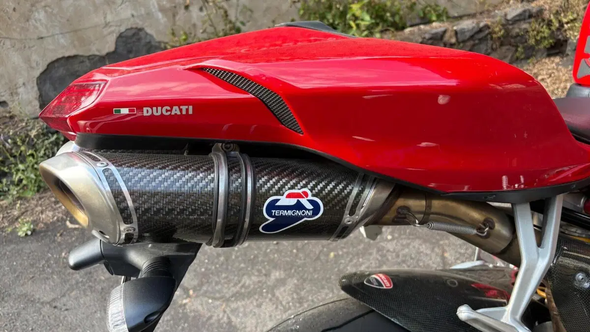 Ducati 848 (2007 - 13)  (6)
