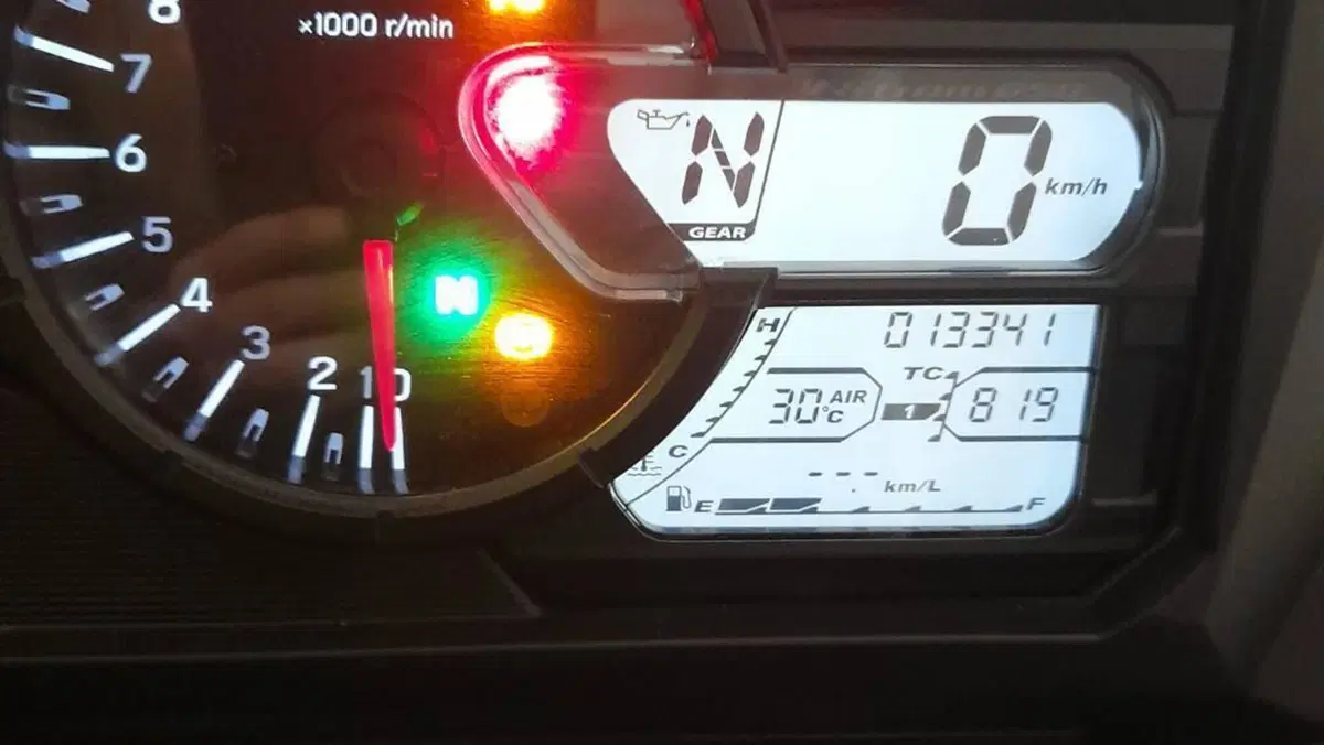 Suzuki V-Strom 650XT ABS (2017 - 20)  (6)