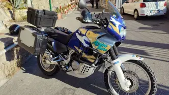 Honda Africa Twin XRV 750 (1996 - 02)