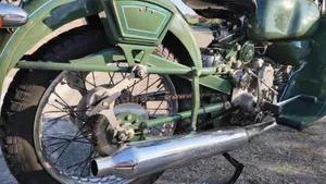 Moto Guzzi   (2)