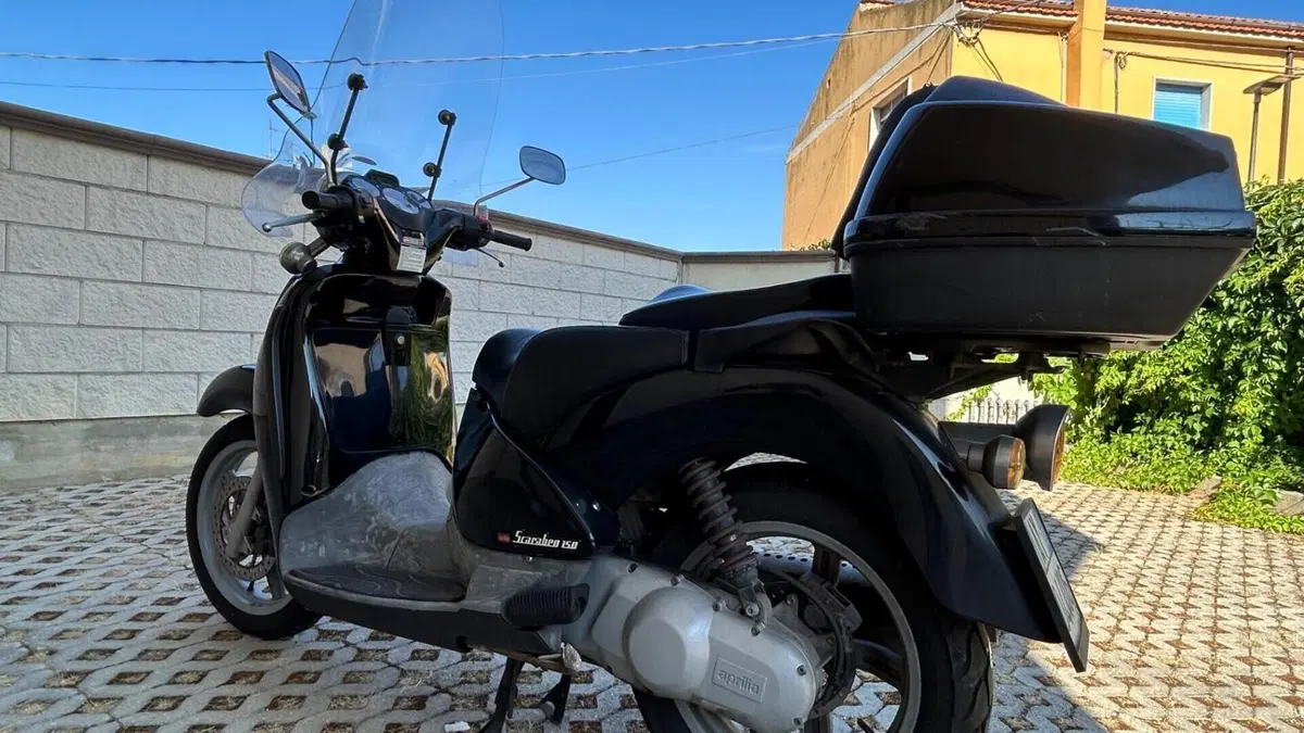 Aprilia Scarabeo 150 (1999 - 00)  (6)