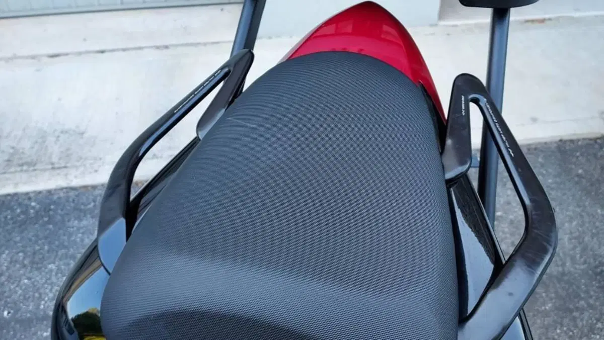 Suzuki GSX S 1000 F ABS (2014 -17)  (12)