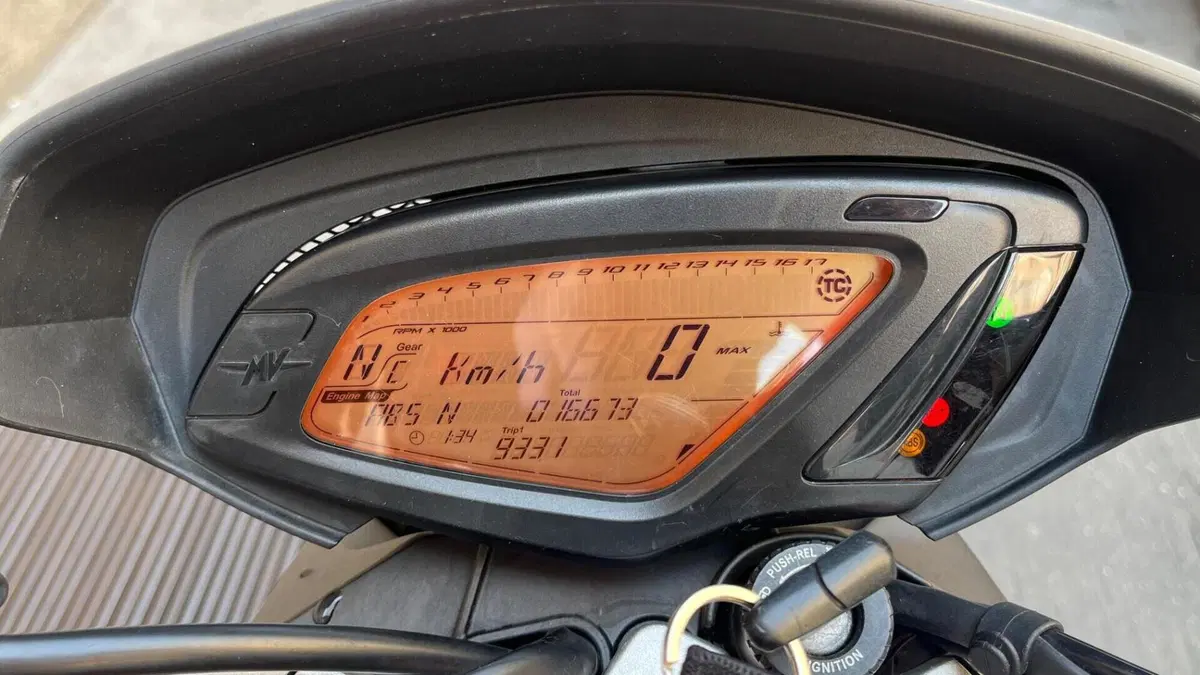MV Agusta Brutale 800 EAS ABS (2012 - 15)  (3)