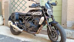 Brixton Motorcycles Crossfire 500 X (2021 - 26)  (3)