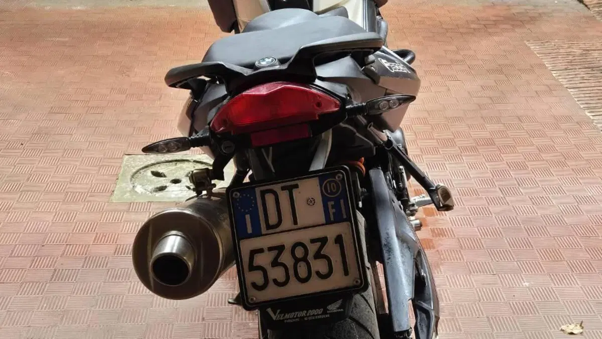 Bmw F 800 R (2009 - 11)  (3)