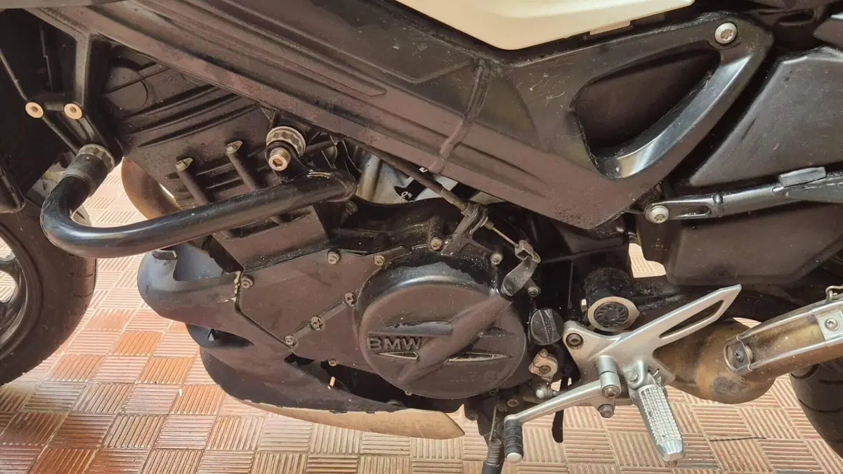 Bmw F 800 R (2009 - 11)  (7)