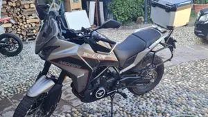 Moto Morini X-Cape 650 (2021 - 26) 