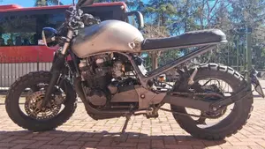 Kawasaki Z 750 (2003 - 06)  (4)