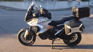 KTM 1290 Super Adventure S (2022 - 25)  (2)
