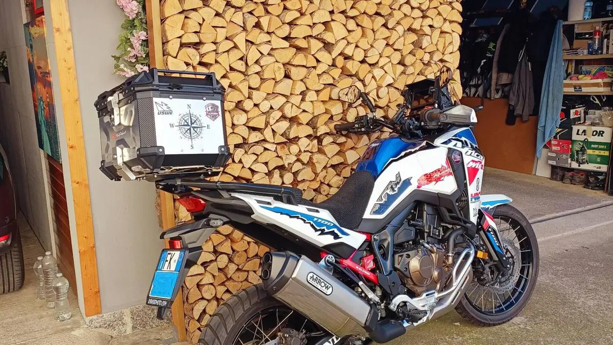Honda Africa Twin CRF 1100L ES (2024 - 26)  (5)