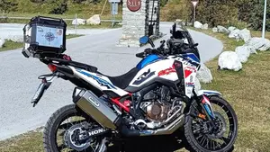 Honda Africa Twin CRF 1100L ES (2024 - 26)  (9)