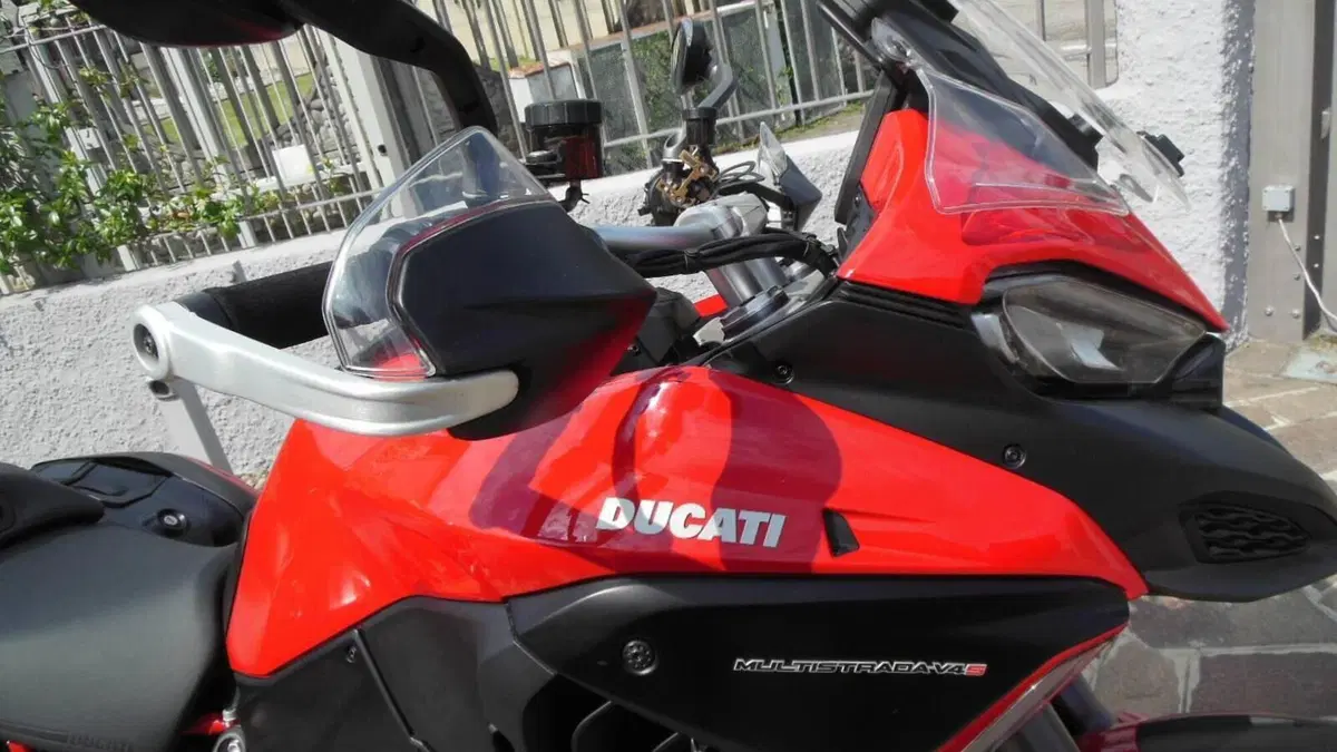 Ducati Multistrada V4 S (2021 - 24)  (2)