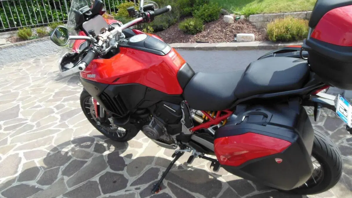 Ducati Multistrada V4 S (2021 - 24)  (3)
