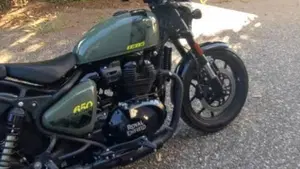 Royal Enfield Shotgun 650 (2024 - 26)  (2)