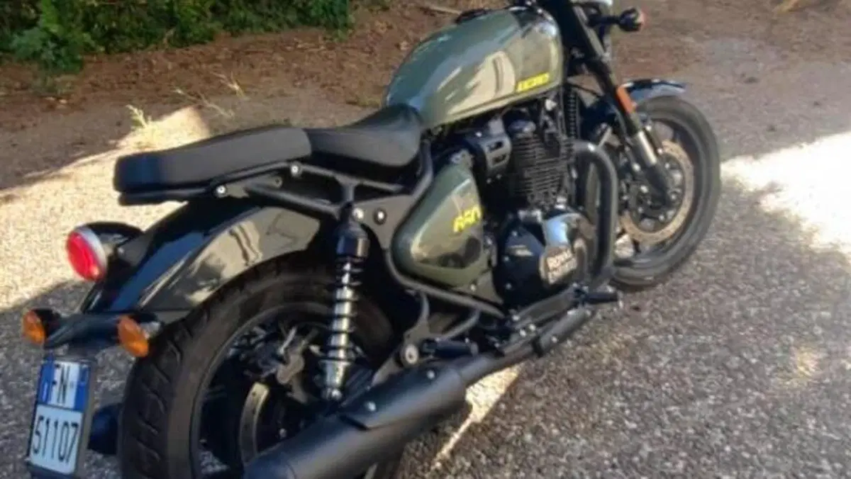 Royal Enfield Shotgun 650 (2024 - 26)  (8)