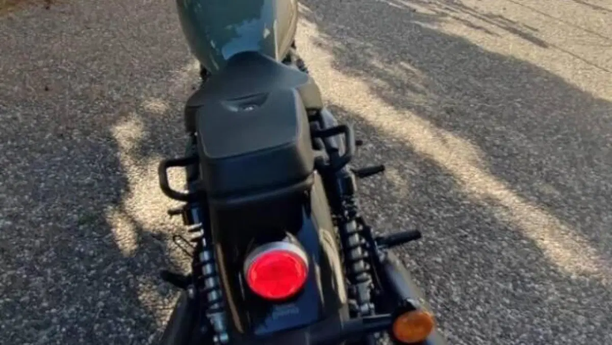 Royal Enfield Shotgun 650 (2024 - 26)  (9)