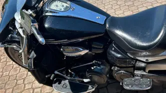 Yamaha XVS 1900 Midnight Star (2006 - 16) usata