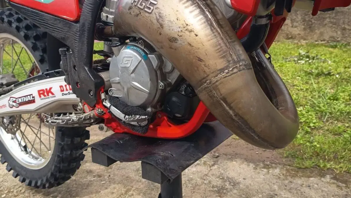 GASGAS MC 125 (2025)  (6)