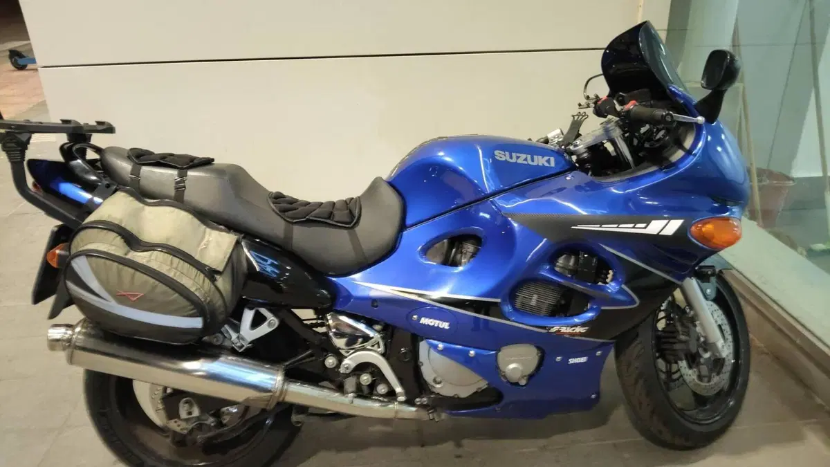 Suzuki GSX 600 F (1998- 05)  (2)