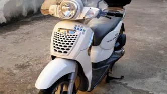 Aprilia Scarabeo 125 i.e. (2009 - 11) usata