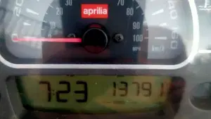 Aprilia Scarabeo 125 i.e. (2009 - 11)  (4)