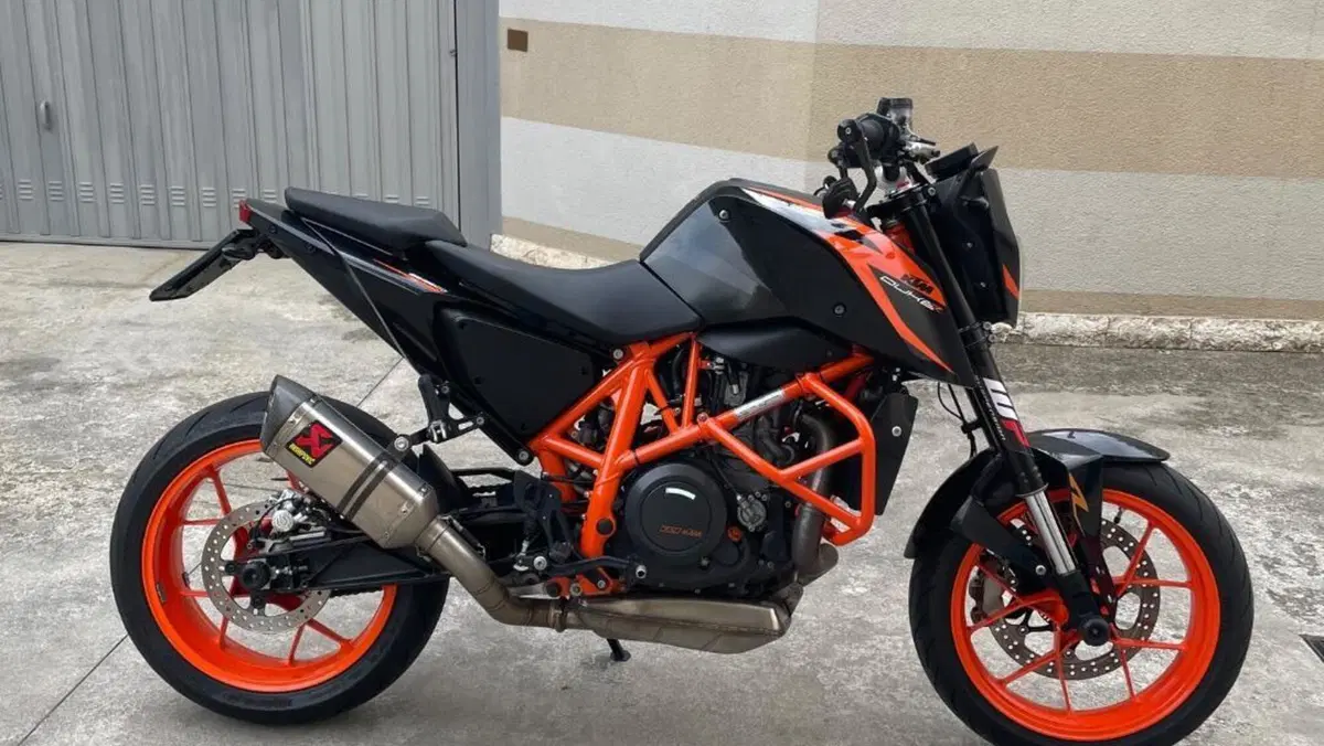 KTM 690 Duke R (2016 -17)  (2)