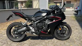 Honda CBR 650 R E-Clutch (2024 - 26) usata