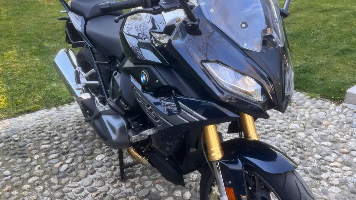Bmw R 1250 RS (2021 - 25)  (2)