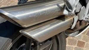 MV Agusta Brutale 990 R (2009 - 12)  (4)