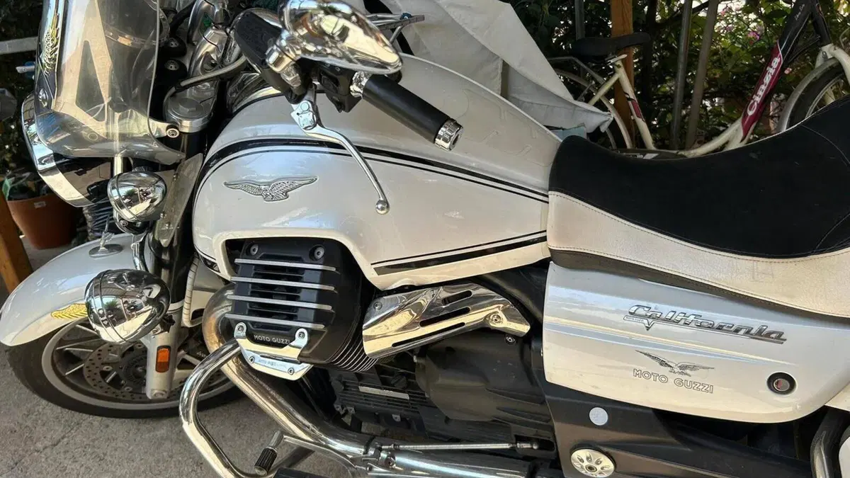 Moto Guzzi California 1400 Touring (2012 - 16)  (10)