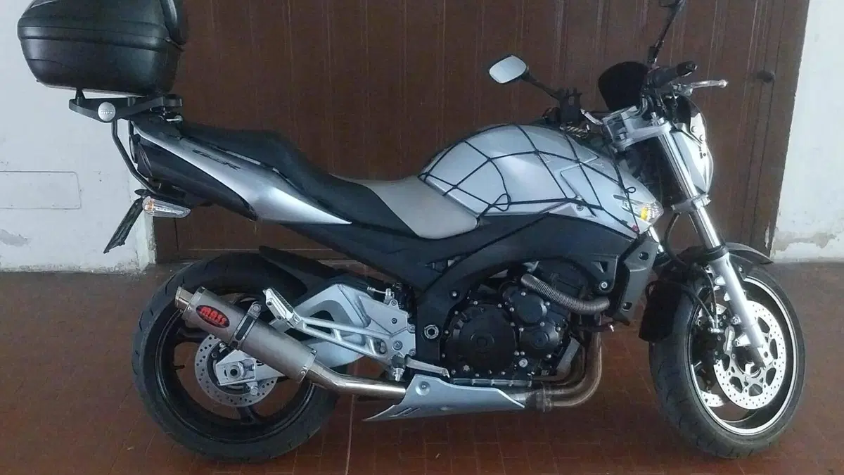 Suzuki GSR 600 (2006 - 11) 