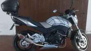 Suzuki GSR 600 (2006 - 11)  (7)