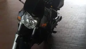 Suzuki GSR 600 (2006 - 11)  (4)